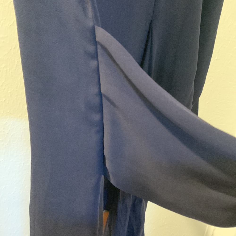 💥 Banana Republic sleeveless top with knot on front side - Picture 6 of 9